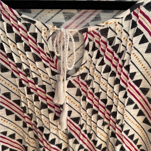 Lucky Brand Tribal Rhythm Top – Size L
Boho • Fall Ready • Excellent Condition - Picture 4 of 8